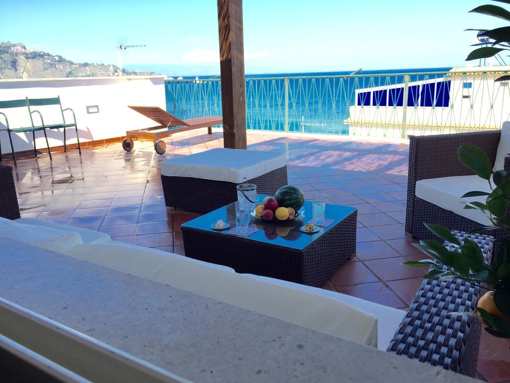 Solarium Achilles Giardini Naxos Exterior foto